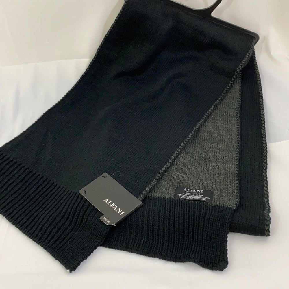 Alfani Men’s Black Knit Scarf